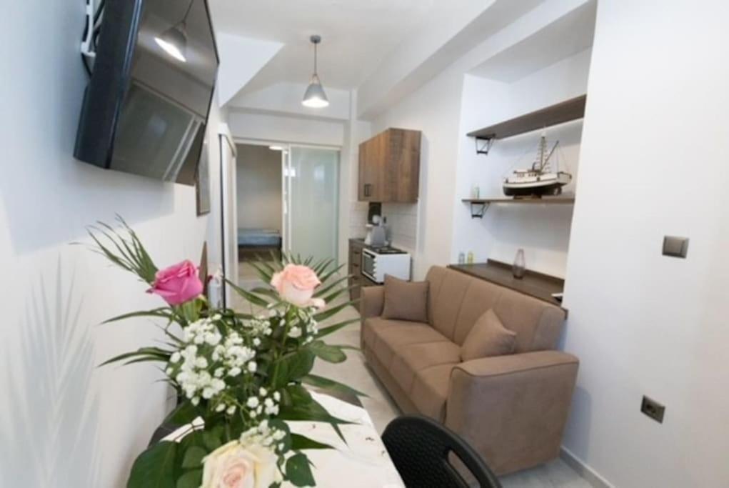 Aigli Guest House Gythio Zewnętrze zdjęcie